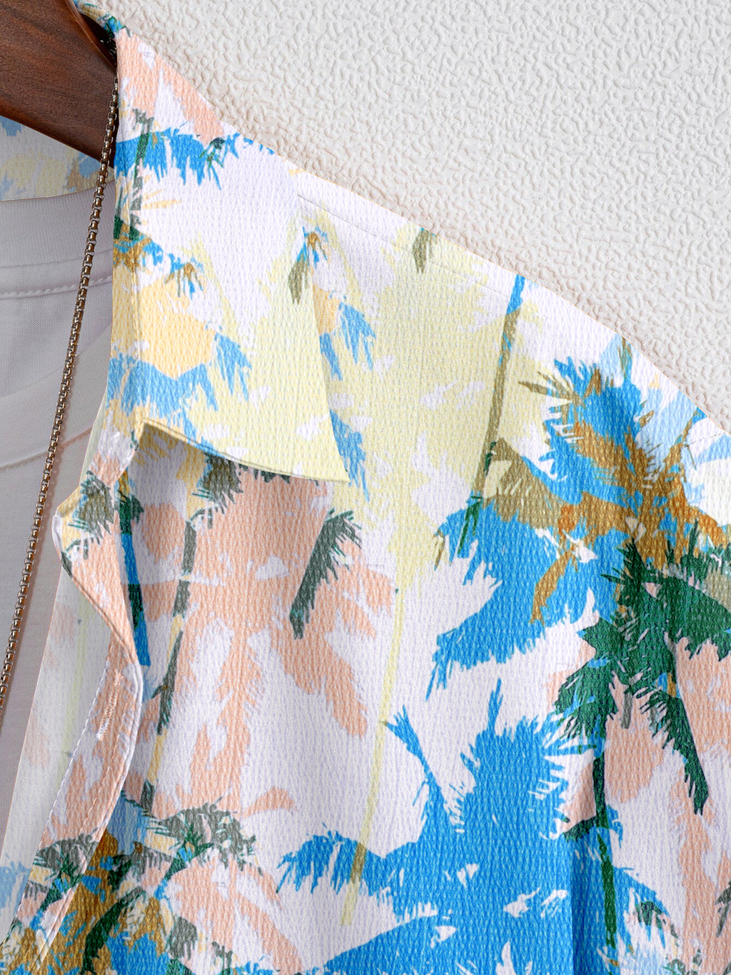 SRT Exclusive Men's Tropical Pop Print Half-Sleeve Shirt