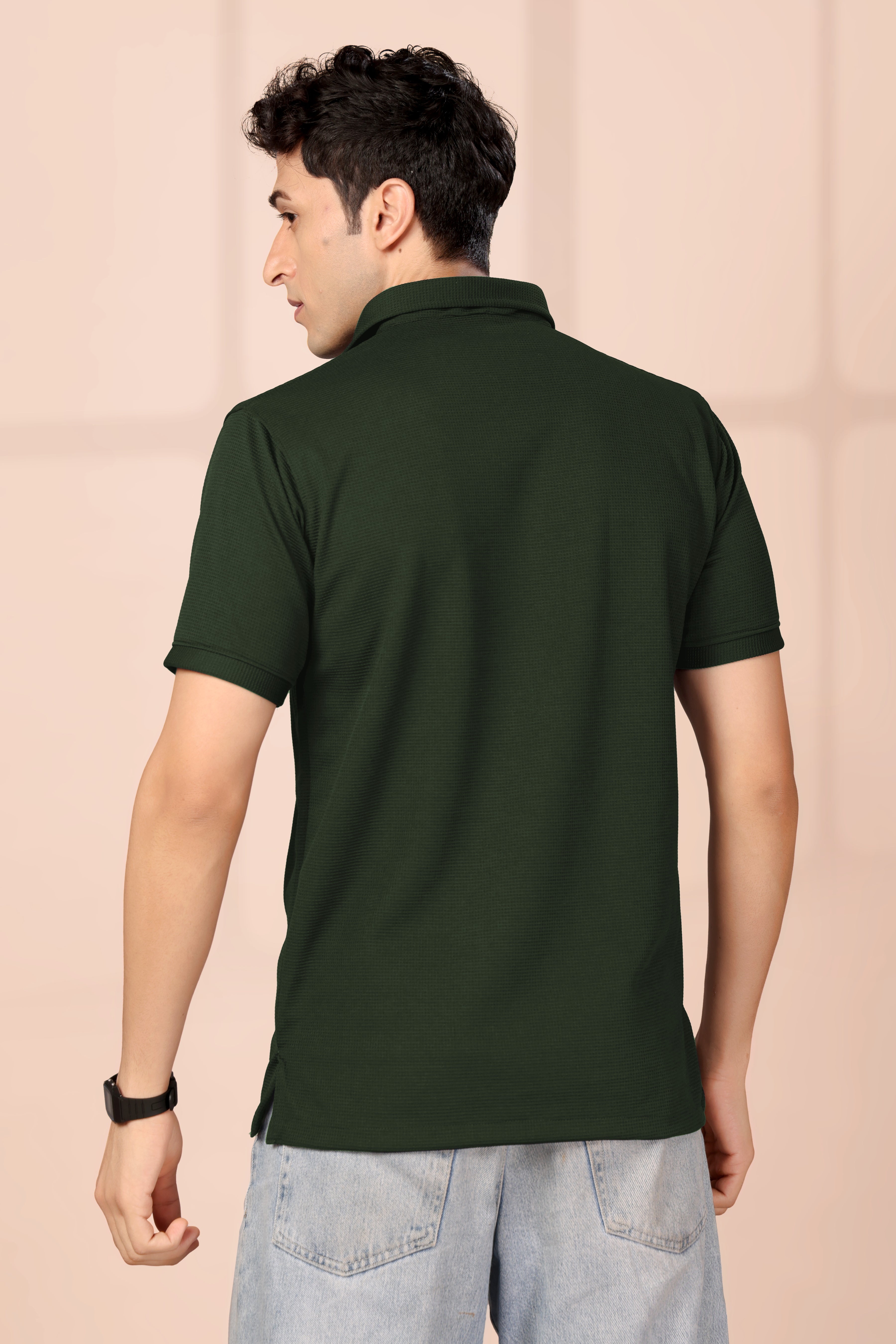 Man's Classic Green Textured Polo T-Shirt | Short Sleeve & Comfortable Fit